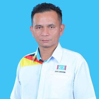 Foto individu: Satu anak Anchom